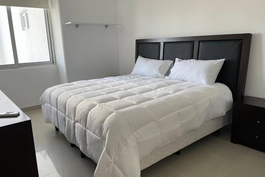 Malecon Americas By Andiani Travel Cancún Zewnętrze zdjęcie